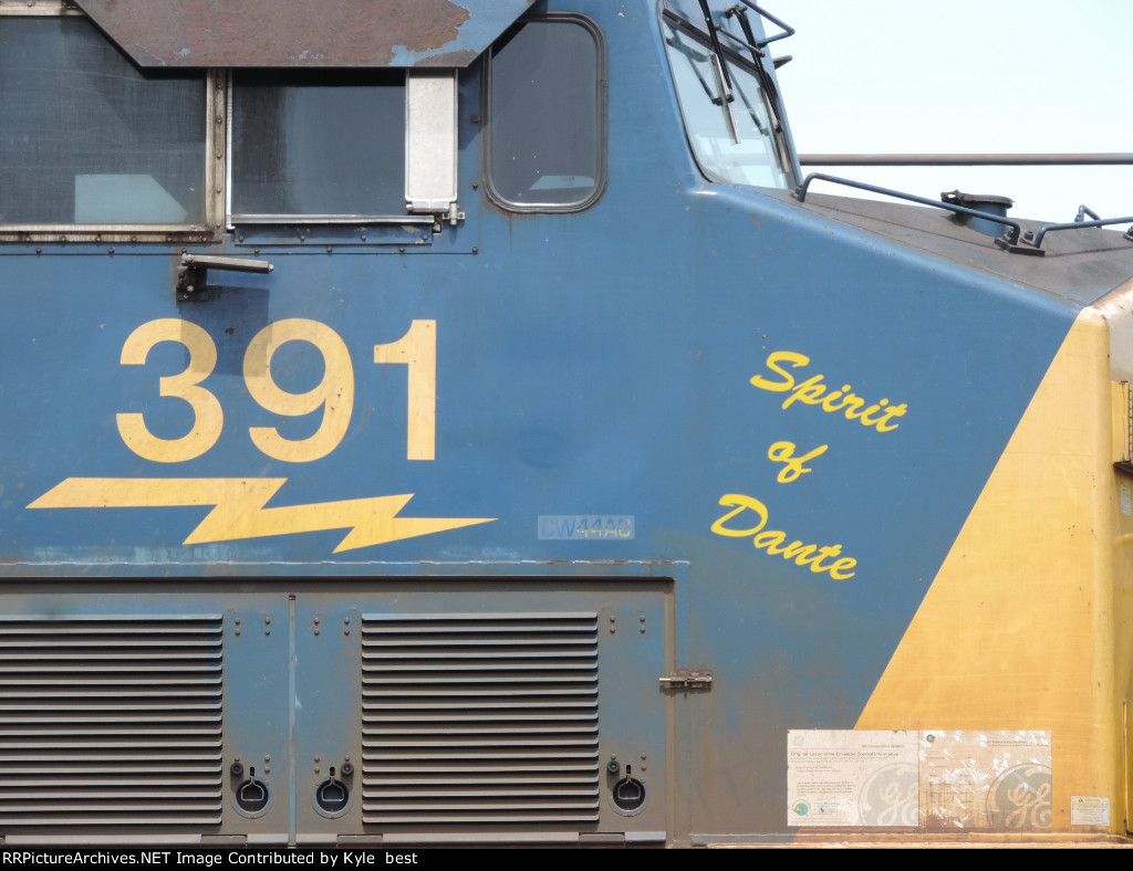 CSX 391 on Q561